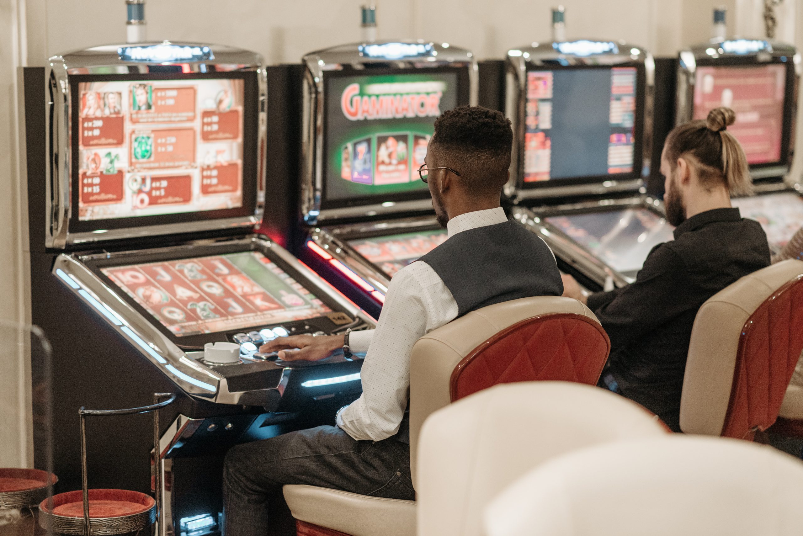 Innovative Slot Features Redefining The Online Casino Experience In 2023